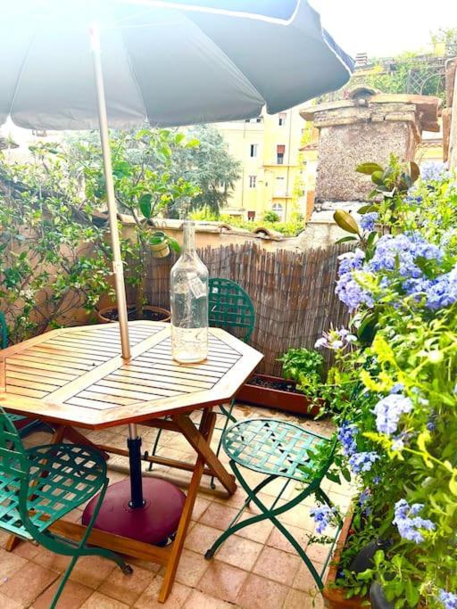 Centralissimo Appartamento Con Terrazza Rome Luaran gambar