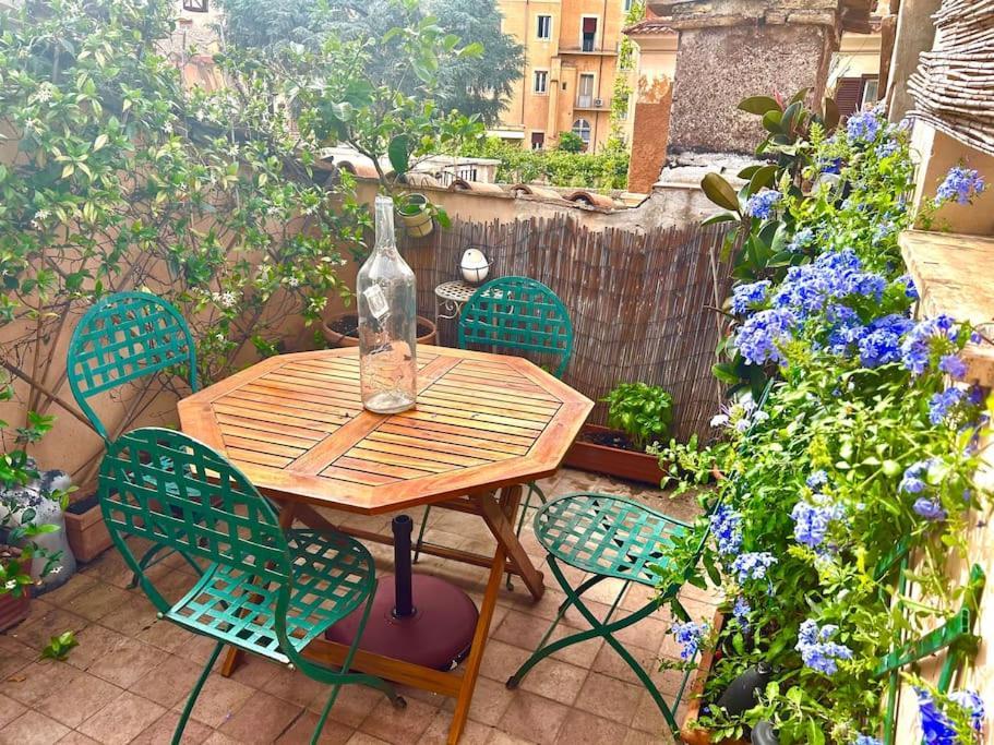Centralissimo Appartamento Con Terrazza Rome Luaran gambar